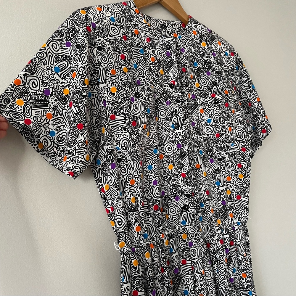 3/$20 Vintage 90s funky printed black and white midi dress with pleated skirt - Picture 2 of 9